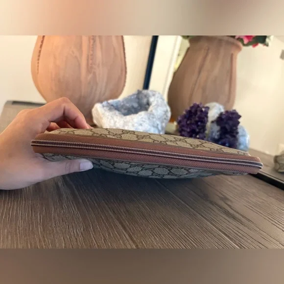 Gucci GG Pouch - Picture 9 of 12